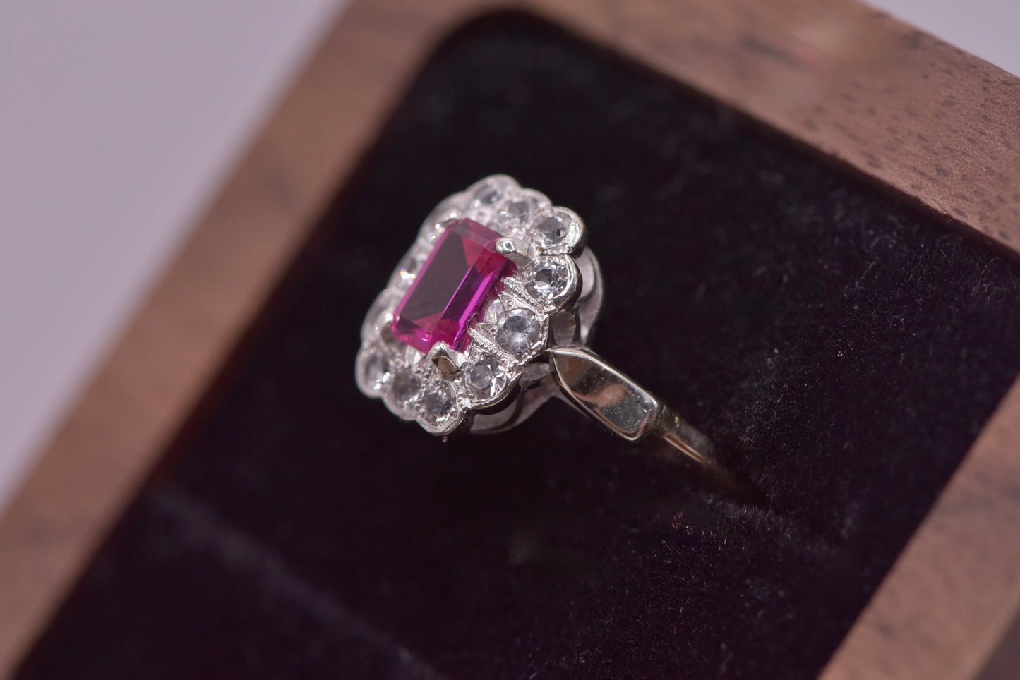 Elle ring