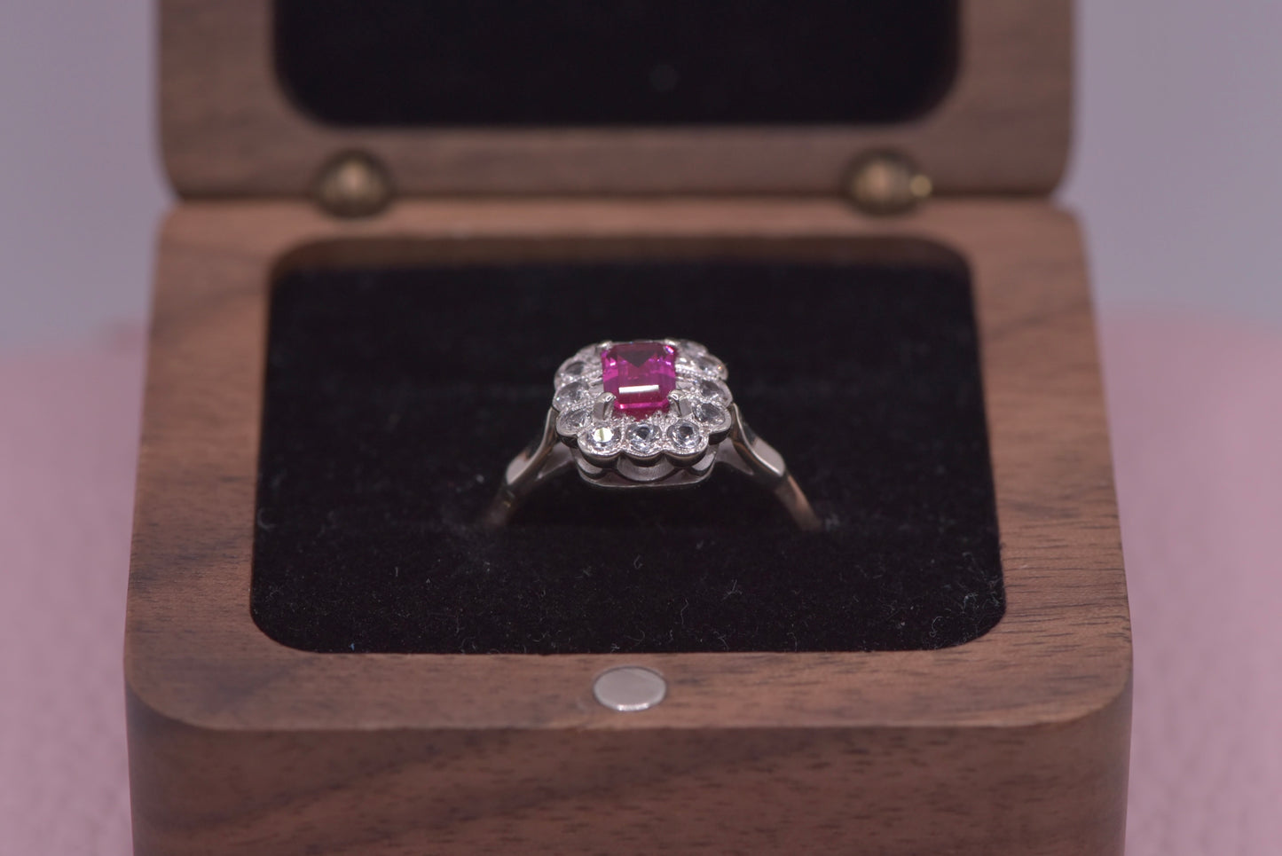 Elle ring