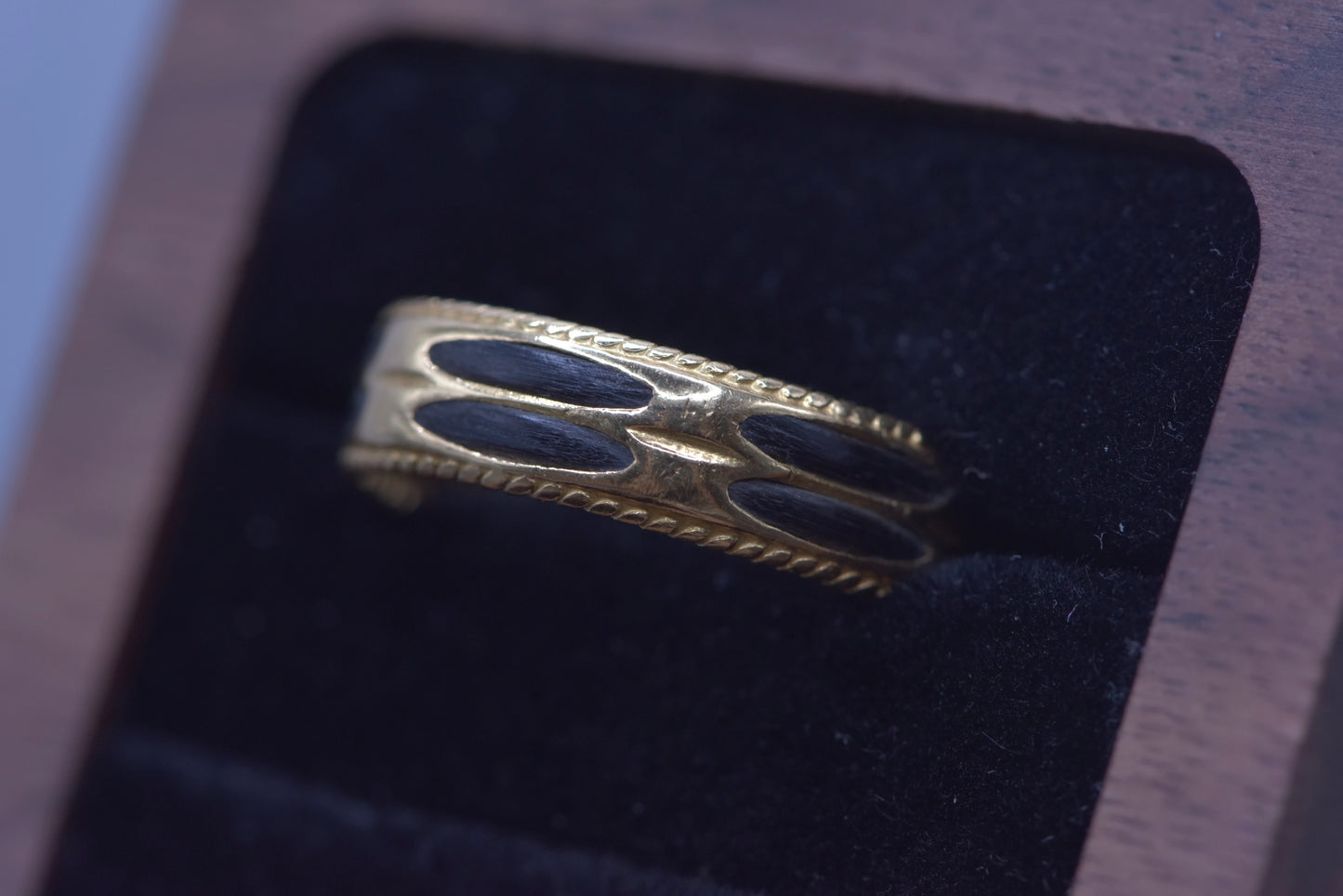 Njovu ring