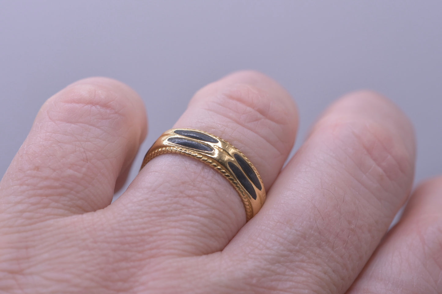 Njovu ring