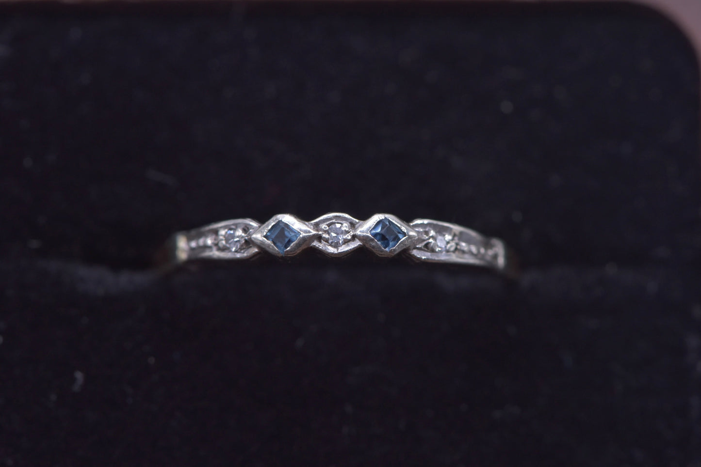 Phoebe ring