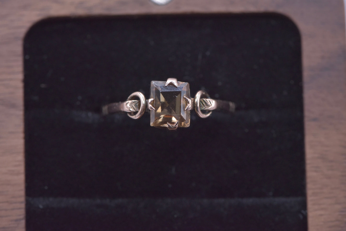 Georgie - 9ct gold smokey stone ring