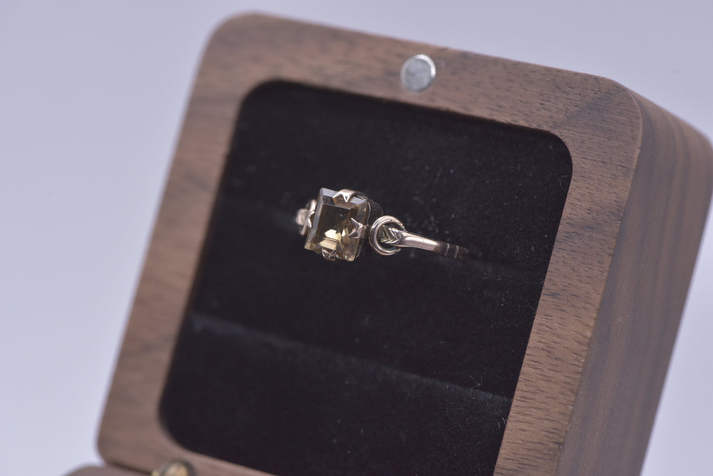 Georgie - 9ct gold smokey stone ring