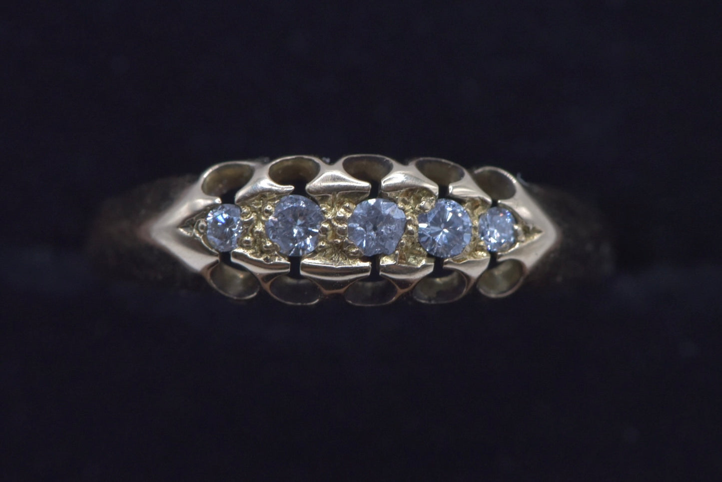 Robbie - 18ct antique diamond boat ring