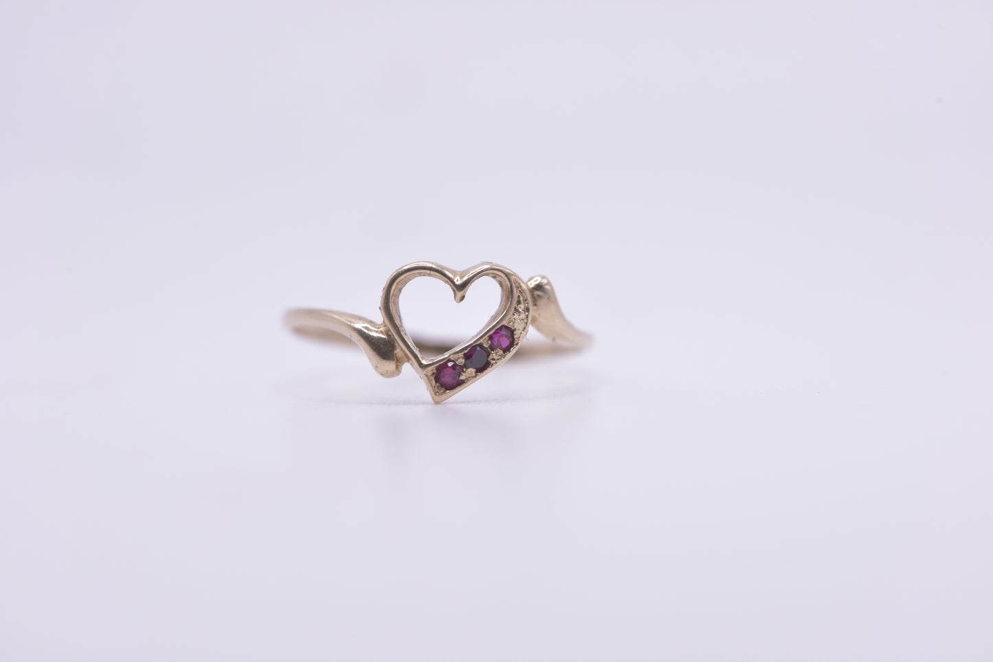 Sophia - Sweetheart 9ct yellow gold ring