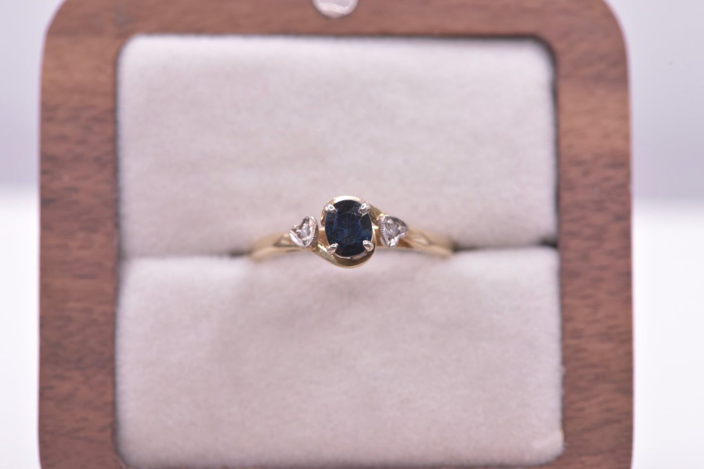 Zella - 9ct diamond and sapphire ring with hearts