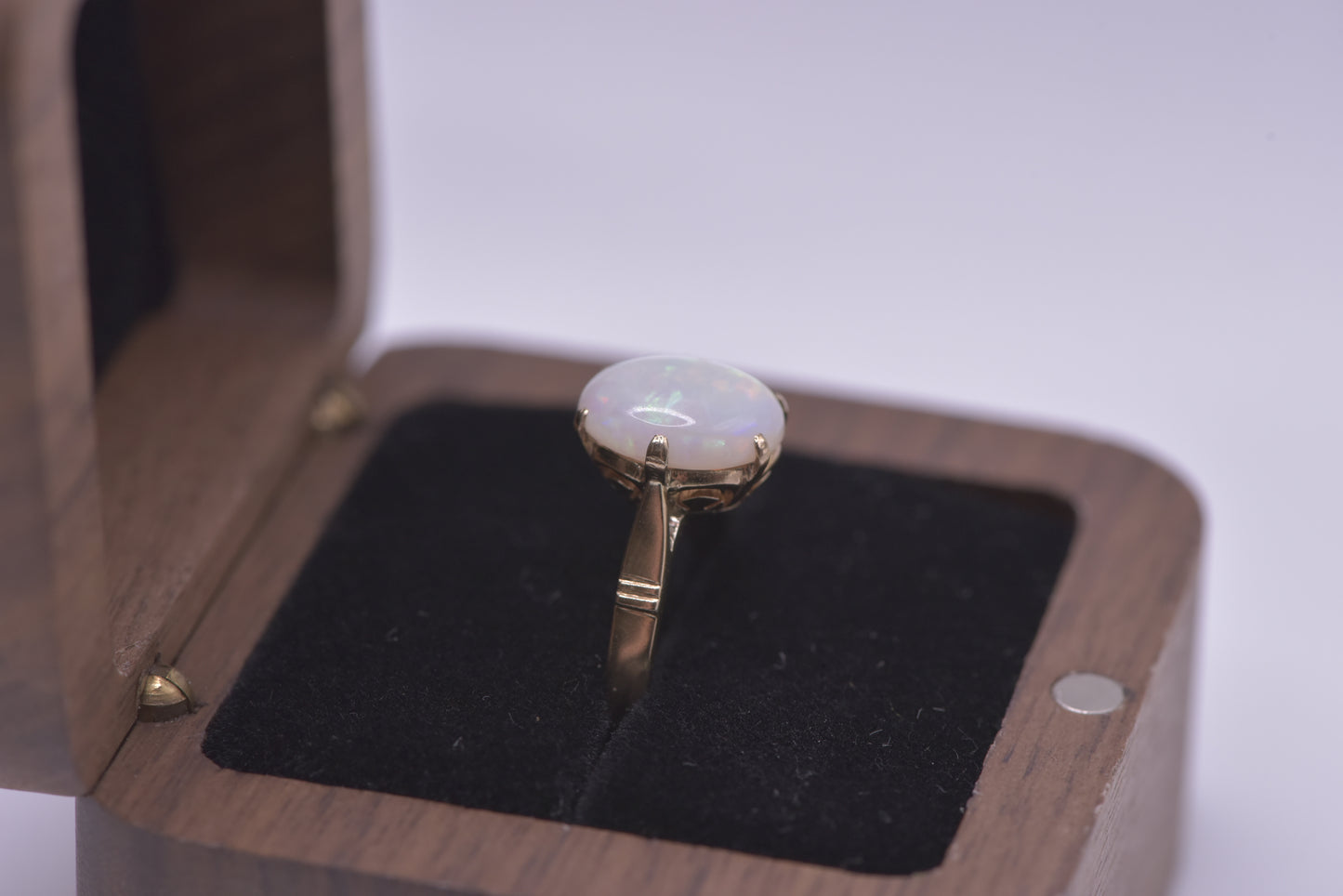 Atlanta - 9ct opal gold ring