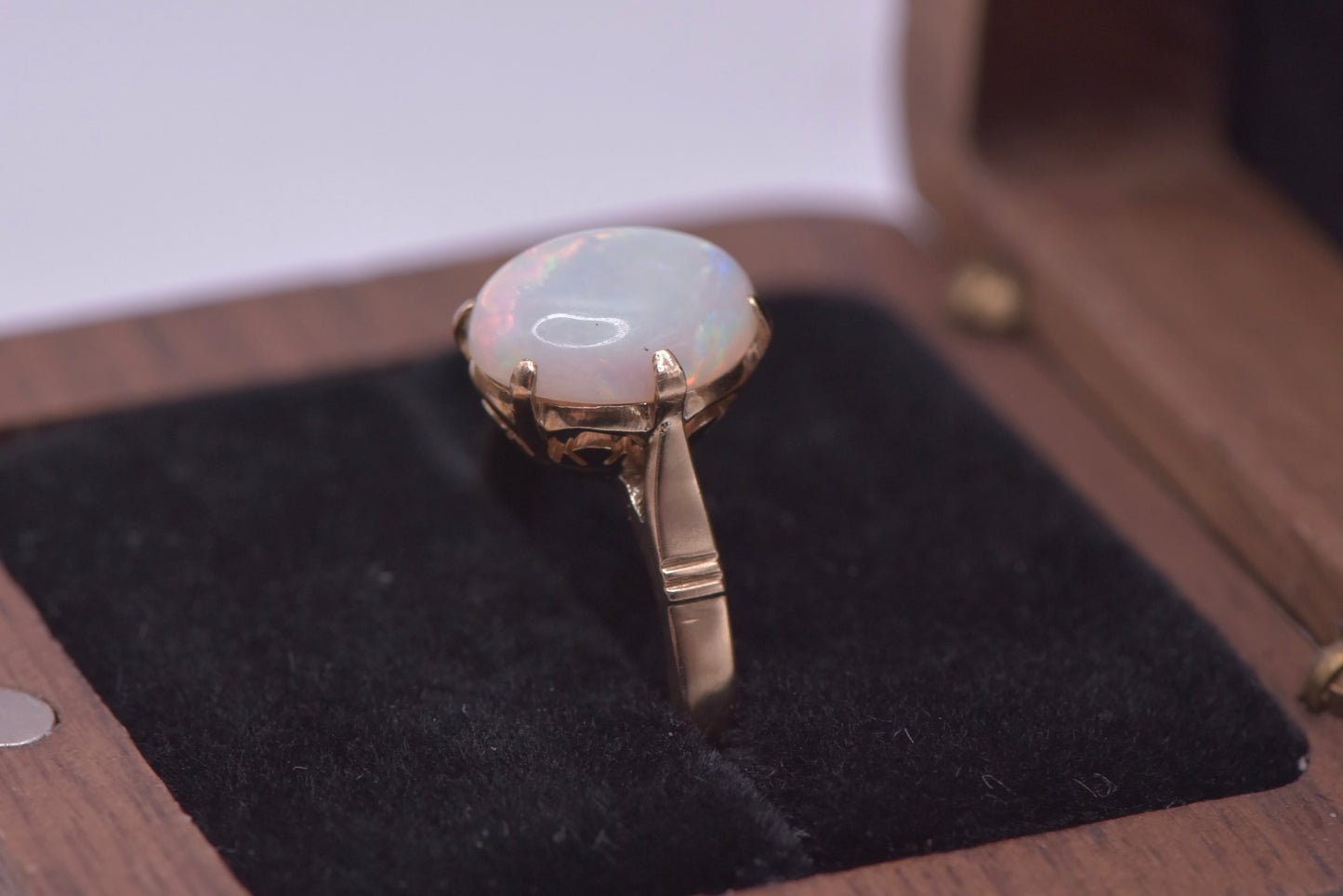Atlanta - 9ct opal gold ring