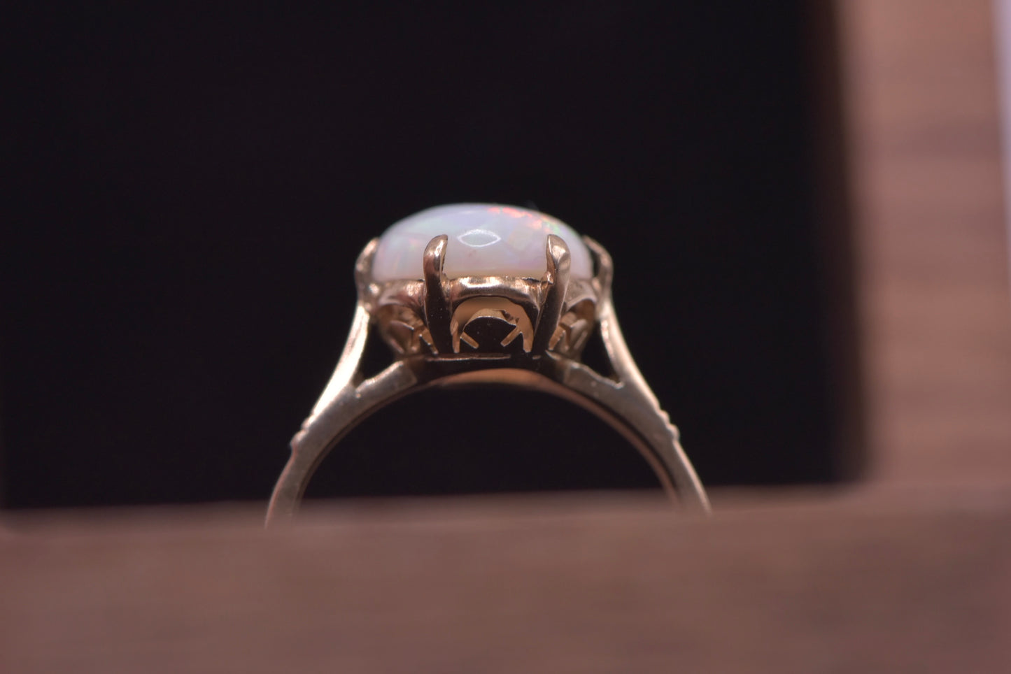 Atlanta - 9ct opal gold ring