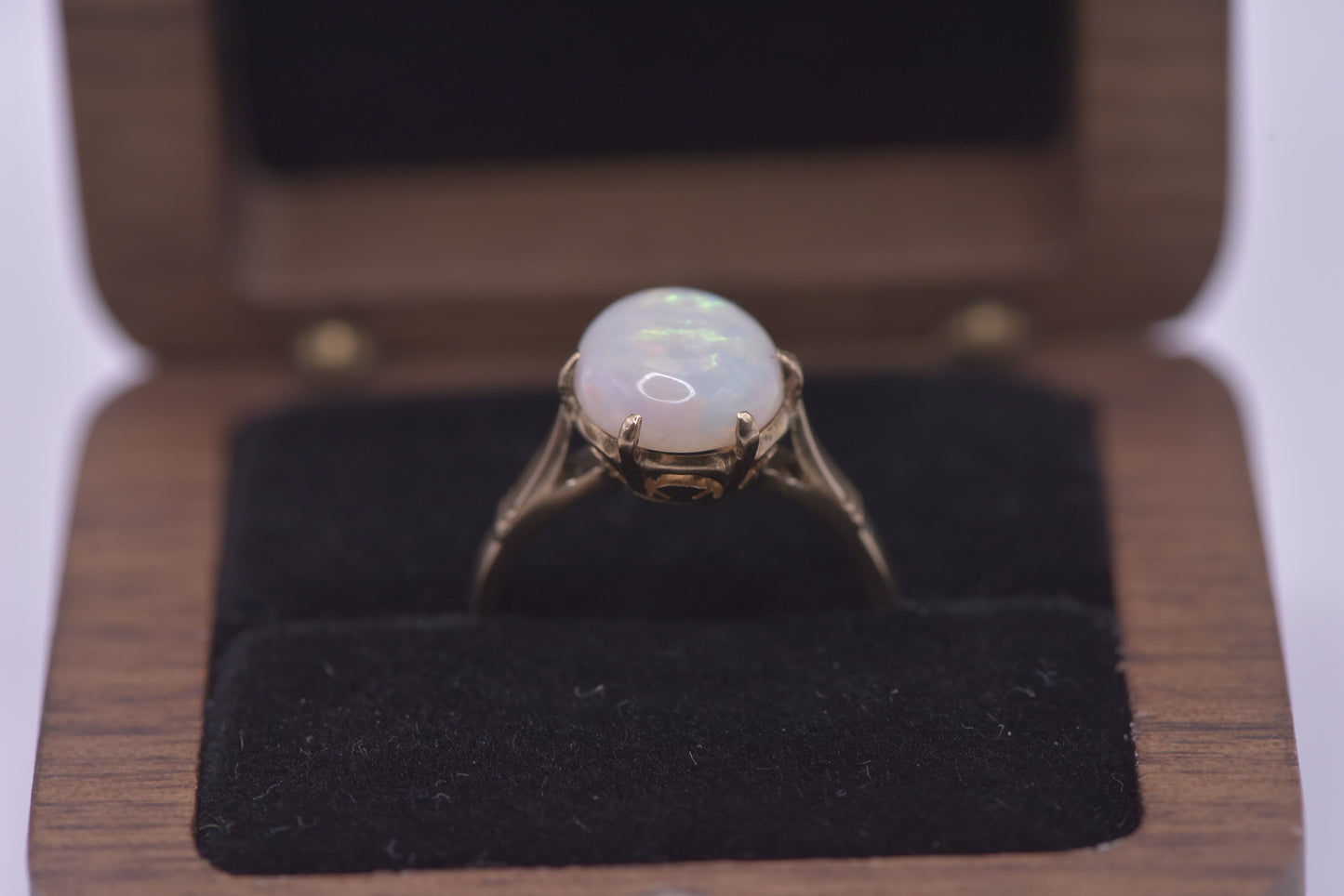 Atlanta - 9ct opal gold ring