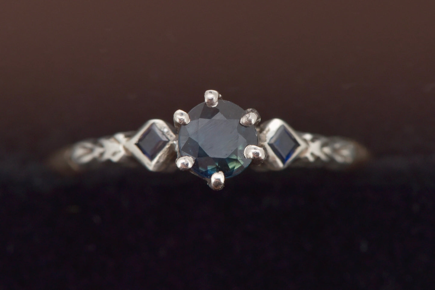 Gerry - Yellow and white gold parti sapphire gold ring