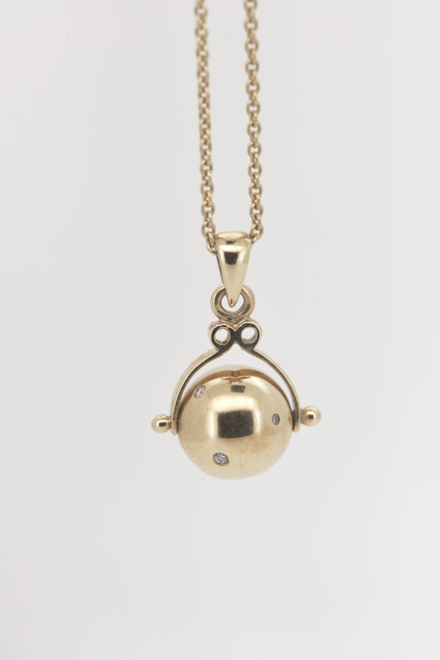 Antique Edwardian rare Spinner pendant studded with diamonds