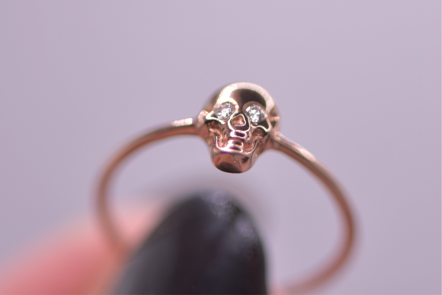 Mini skull rings - diamond eyes