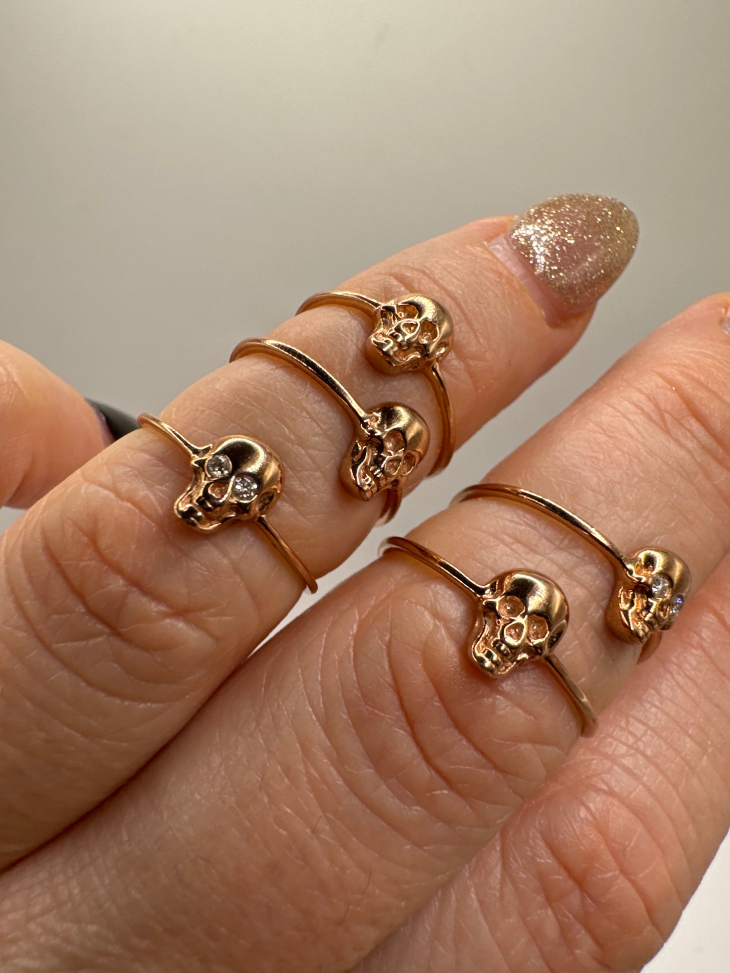 Mini skull rings