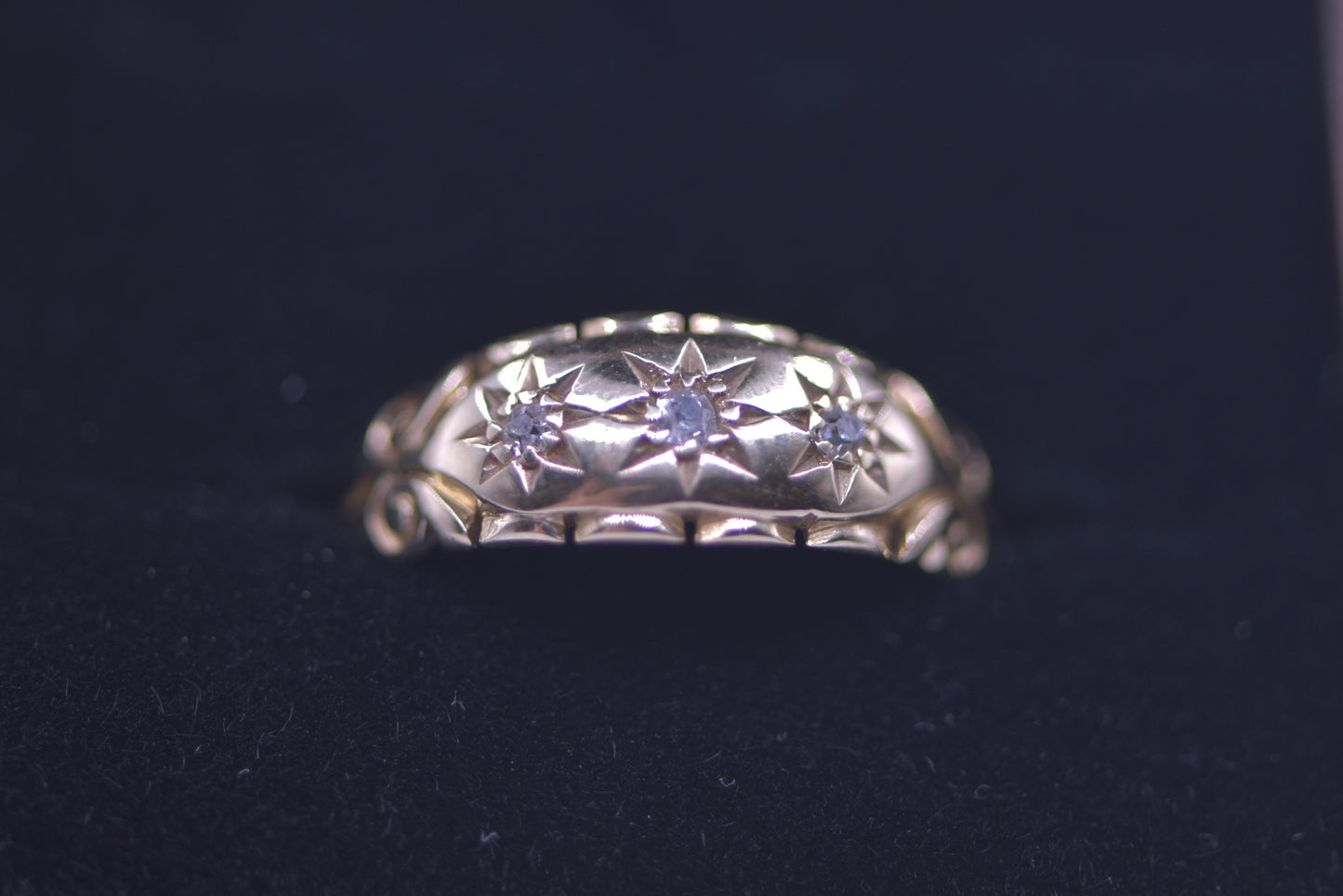 18ct antique starset dome ring