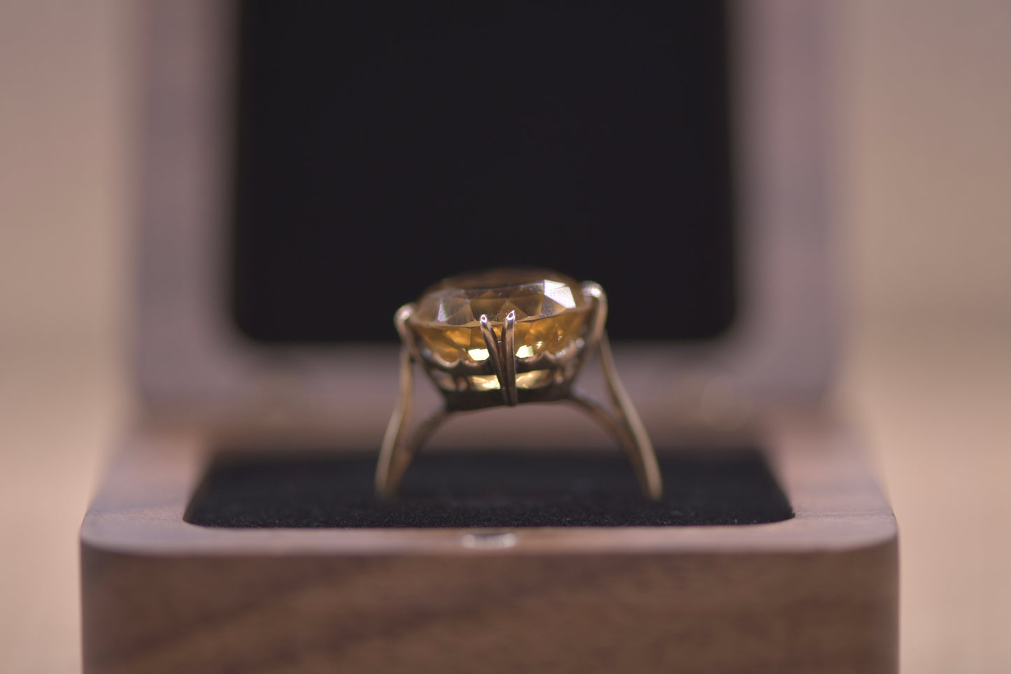 9ct yellow gold Citrine ring