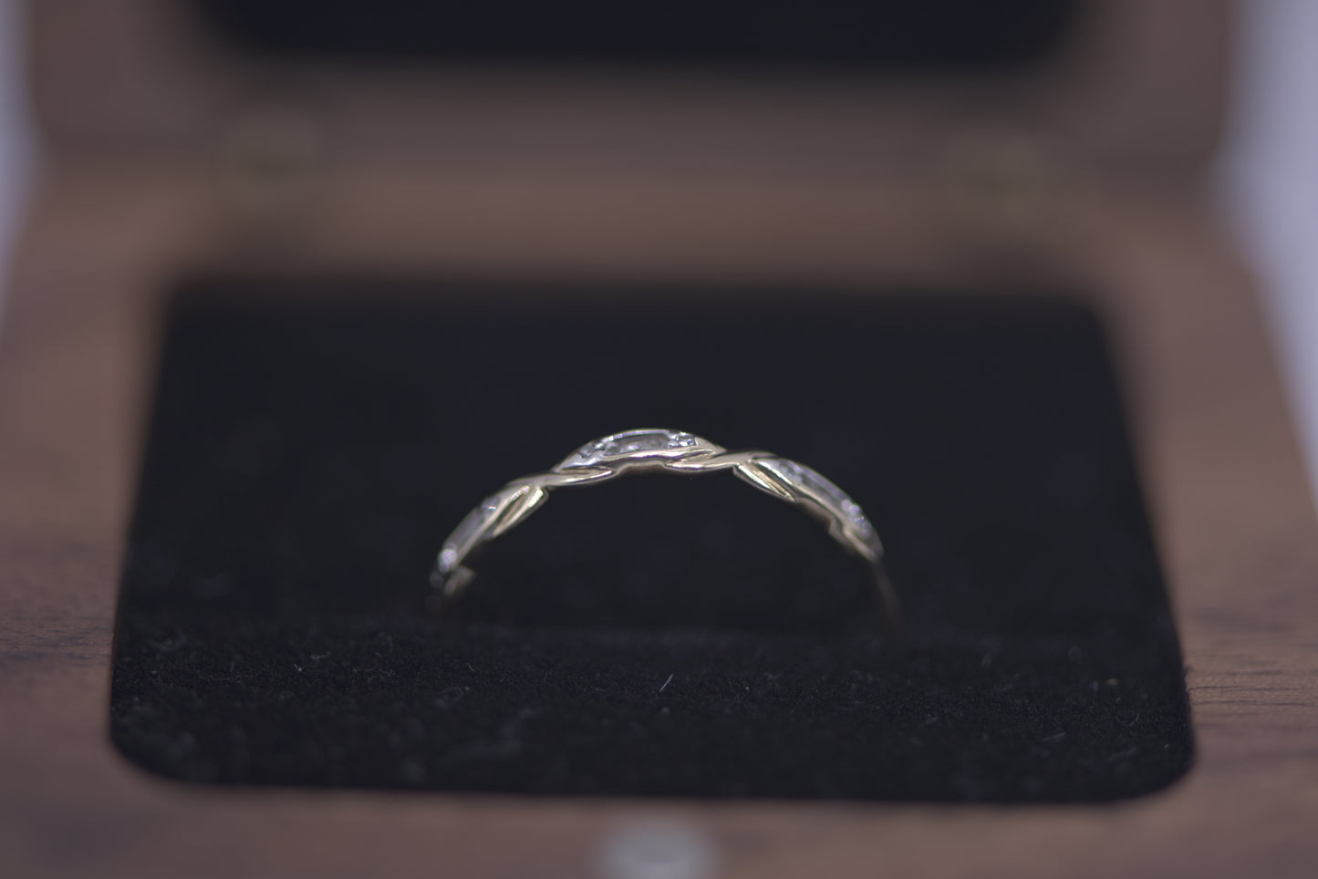 9ct dainty diamond ring