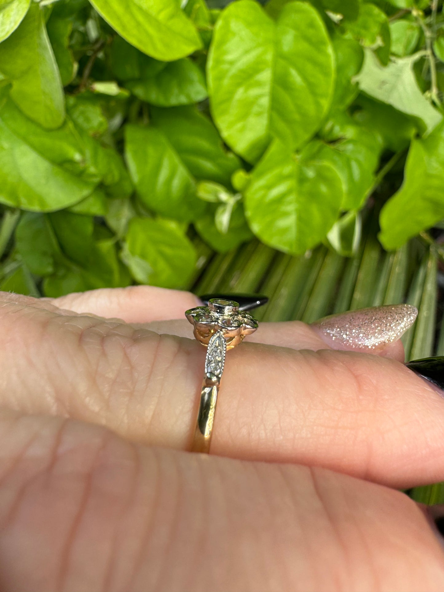 Antique old cut diamond daisy cluster ring