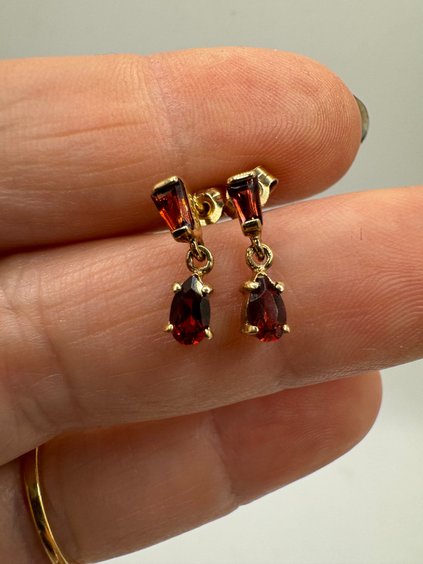 Dainty Garnet drop earrings