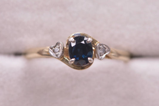 Zella - 9ct diamond and sapphire ring with hearts