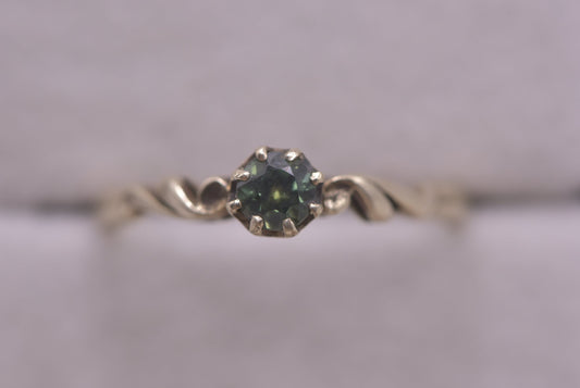 Yolanda - Australian Sapphire 9ct yellow gold