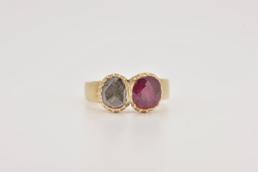 Georgia - 18ct pinky ring