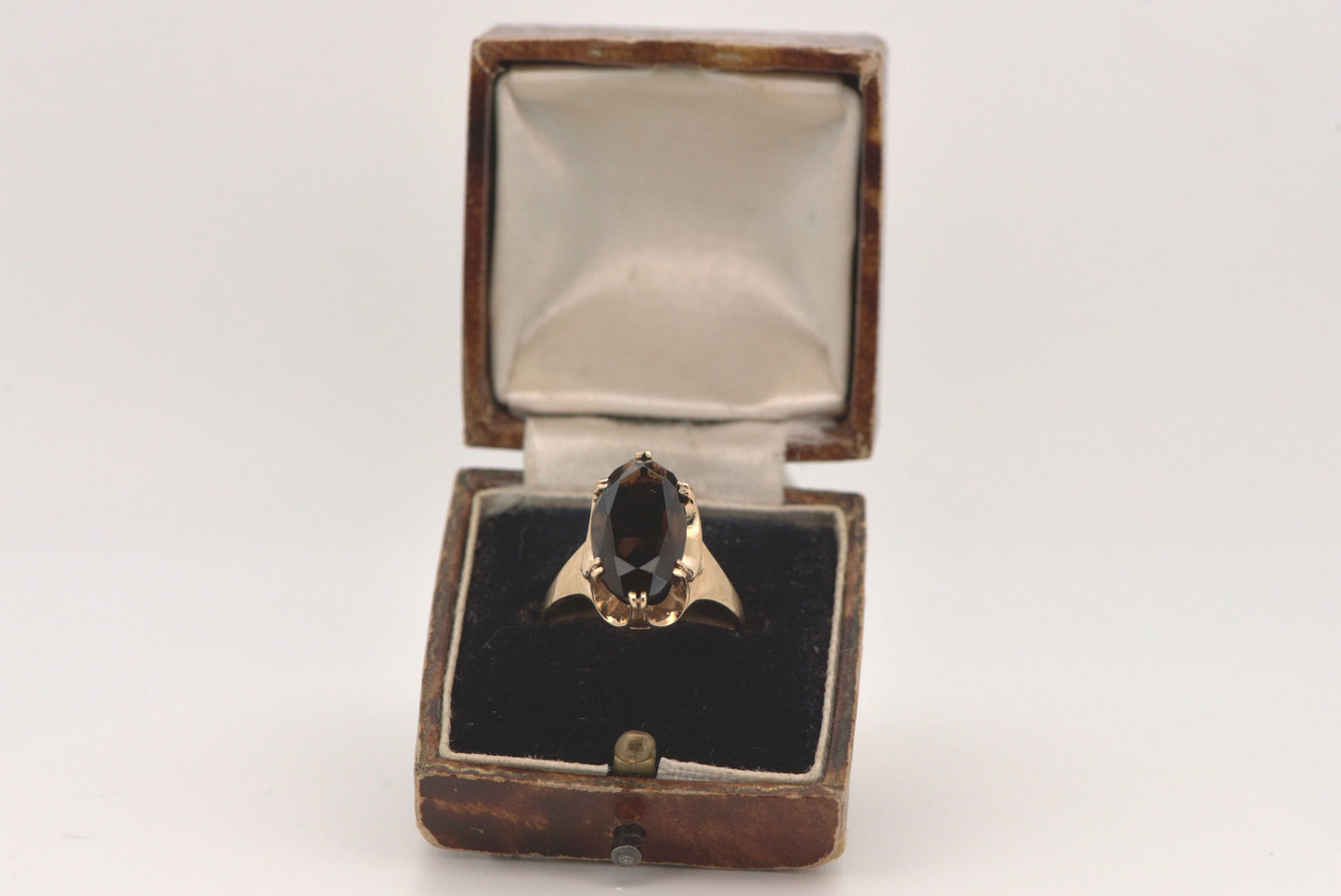 Willa - 9ct Smokey quartz cocktail gold ring - hallmarked 1974