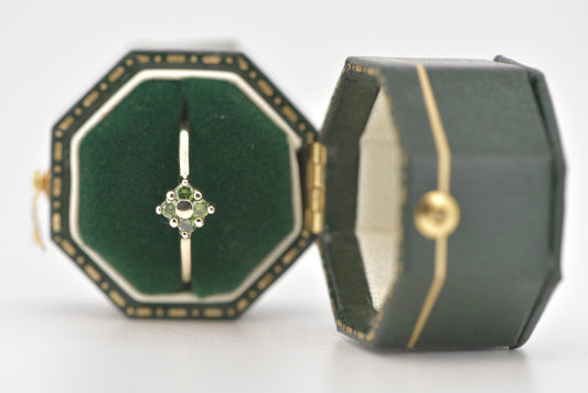 Shamrock - 9ct green sapphire ring Size N