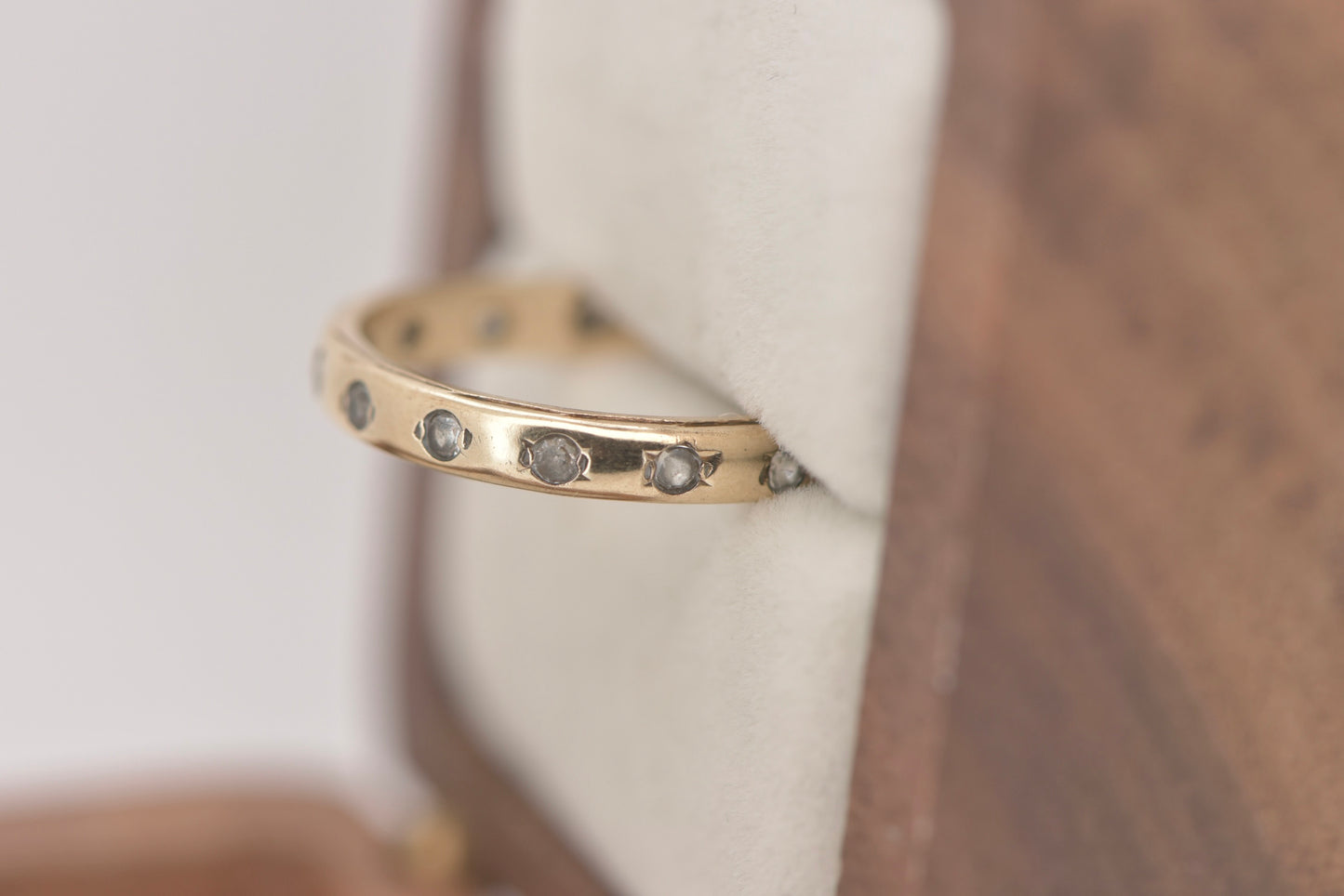 Unity - Eternity band with 15 clear flush set gemstones - gold ring