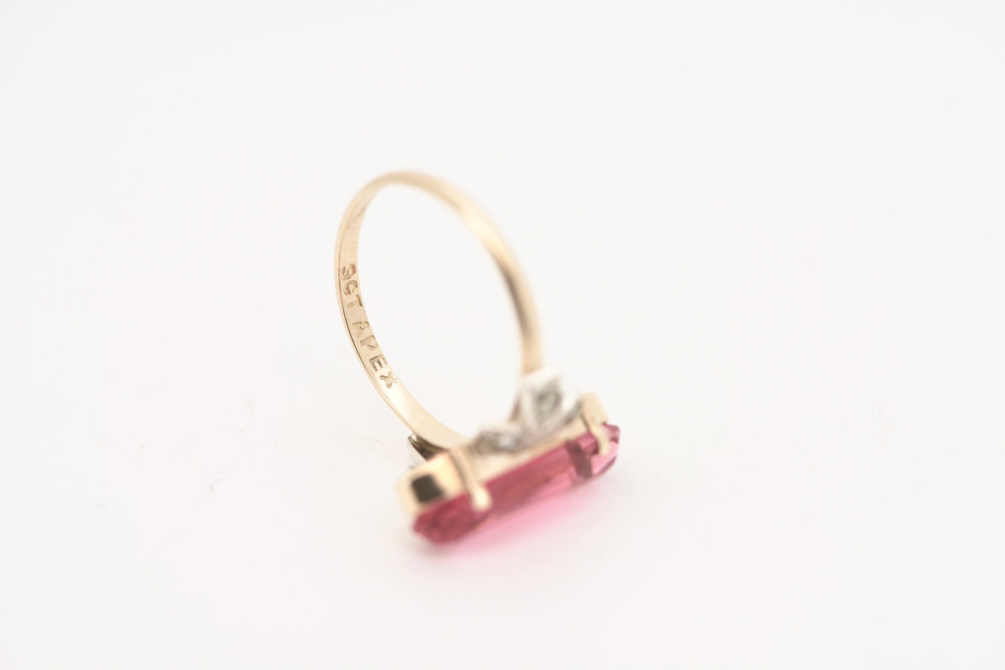 Shortcake - 9ct yellow gold  APEX gold ring