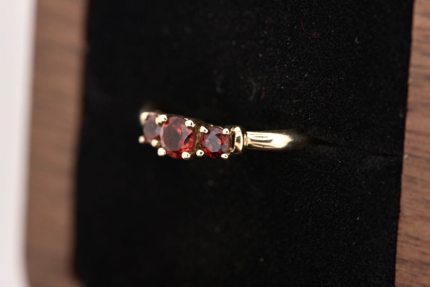 Suki - 9ct red stone gold ring