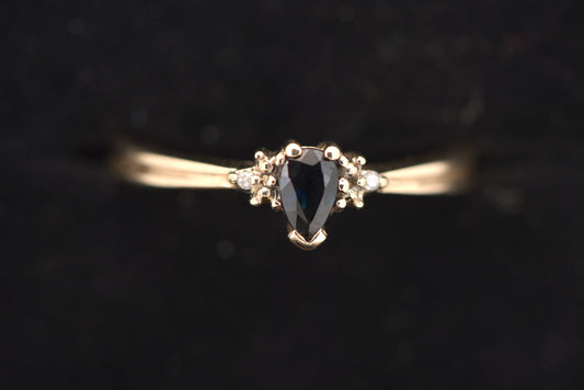 Starrie  - Blue sapphire with diamonds 9ct gold ring