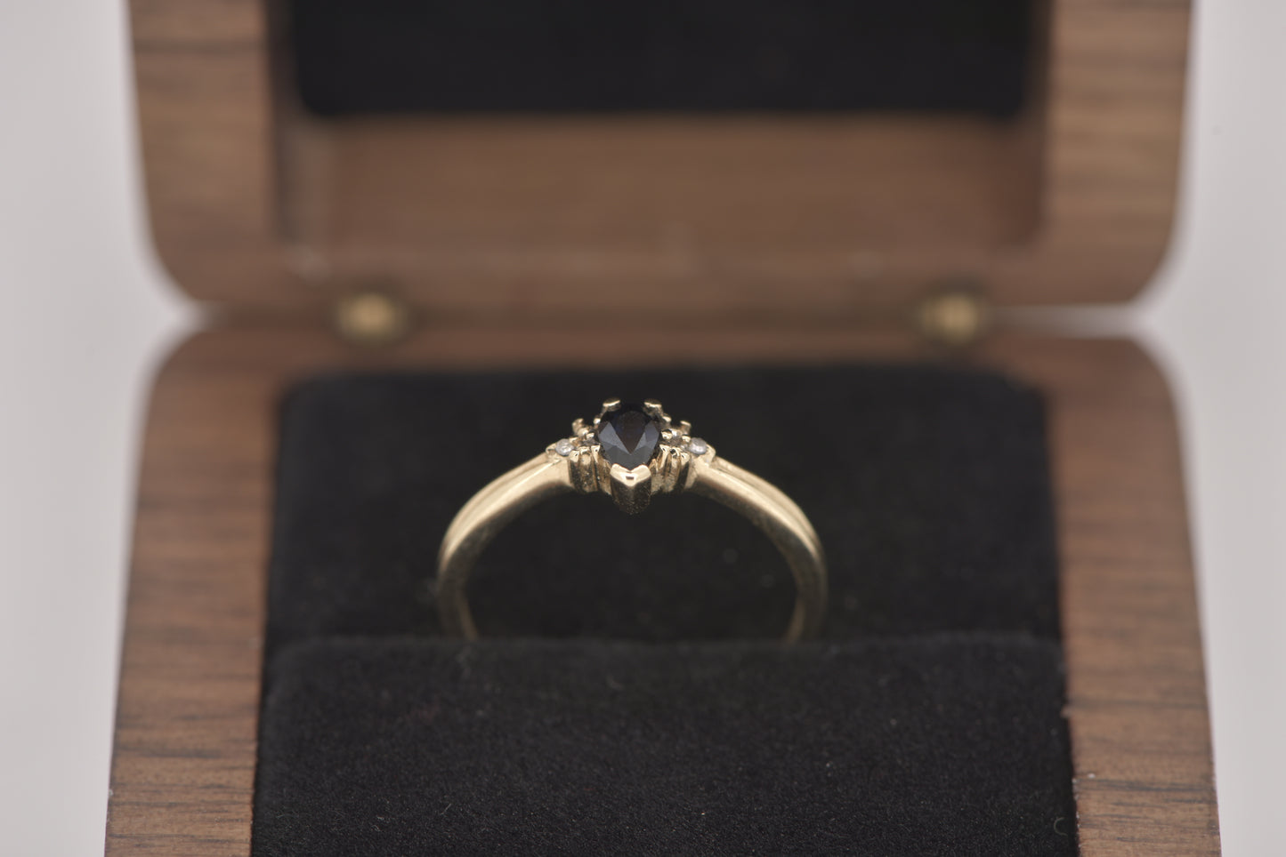 Starrie  - Blue sapphire with diamonds 9ct gold ring