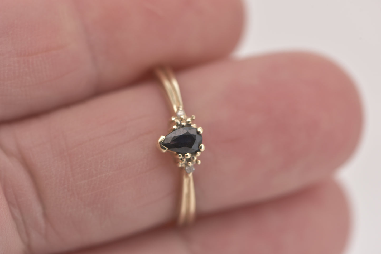 Starrie  - Blue sapphire with diamonds 9ct gold ring