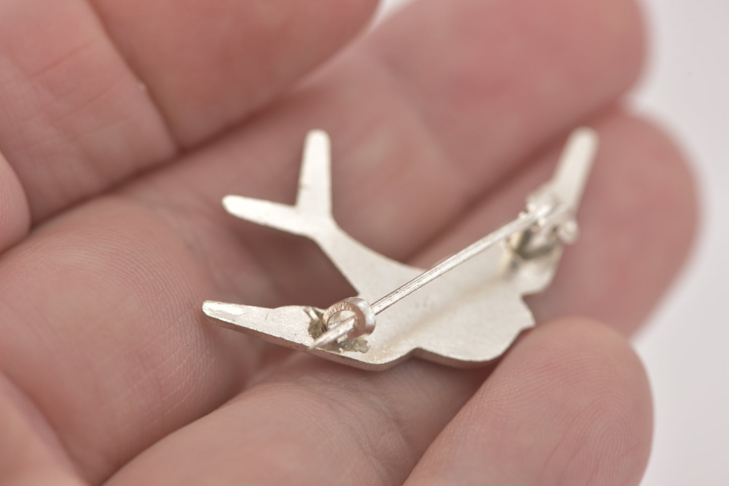 Bluebird of Happiness vintage brooch - New old stock