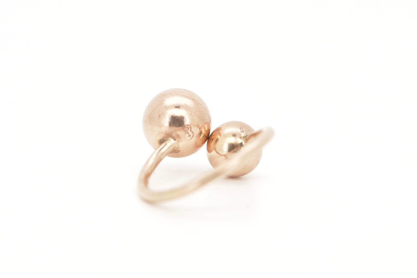Jojo ring - 9ct rose gold ring - Christmas Baubles!
