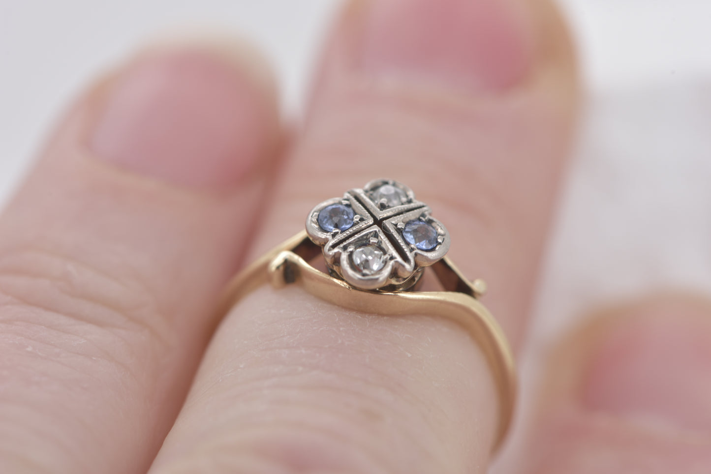 Alice ring - Antique handmade Sapphire and diamond ring in 18ct yellow gold with silver - gold ring