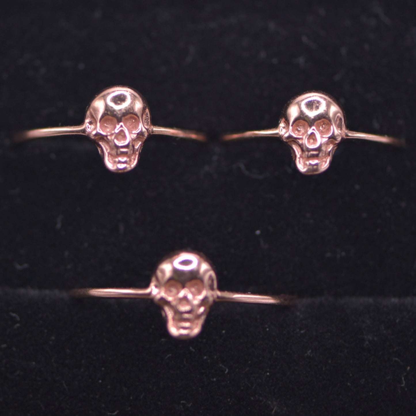 Mini skull rings