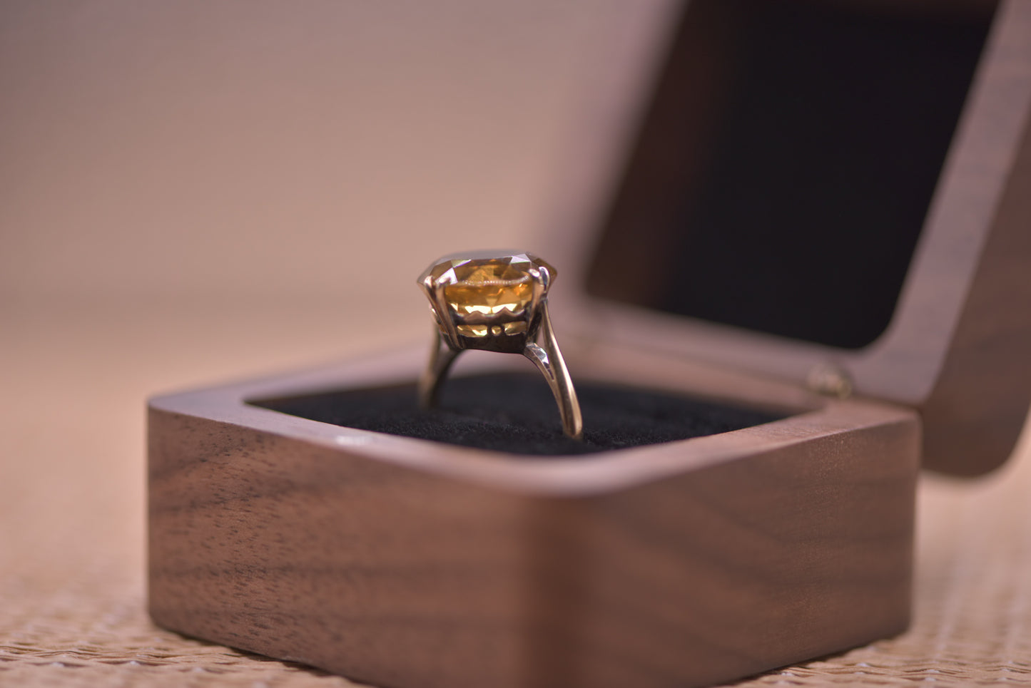 9ct yellow gold Citrine ring