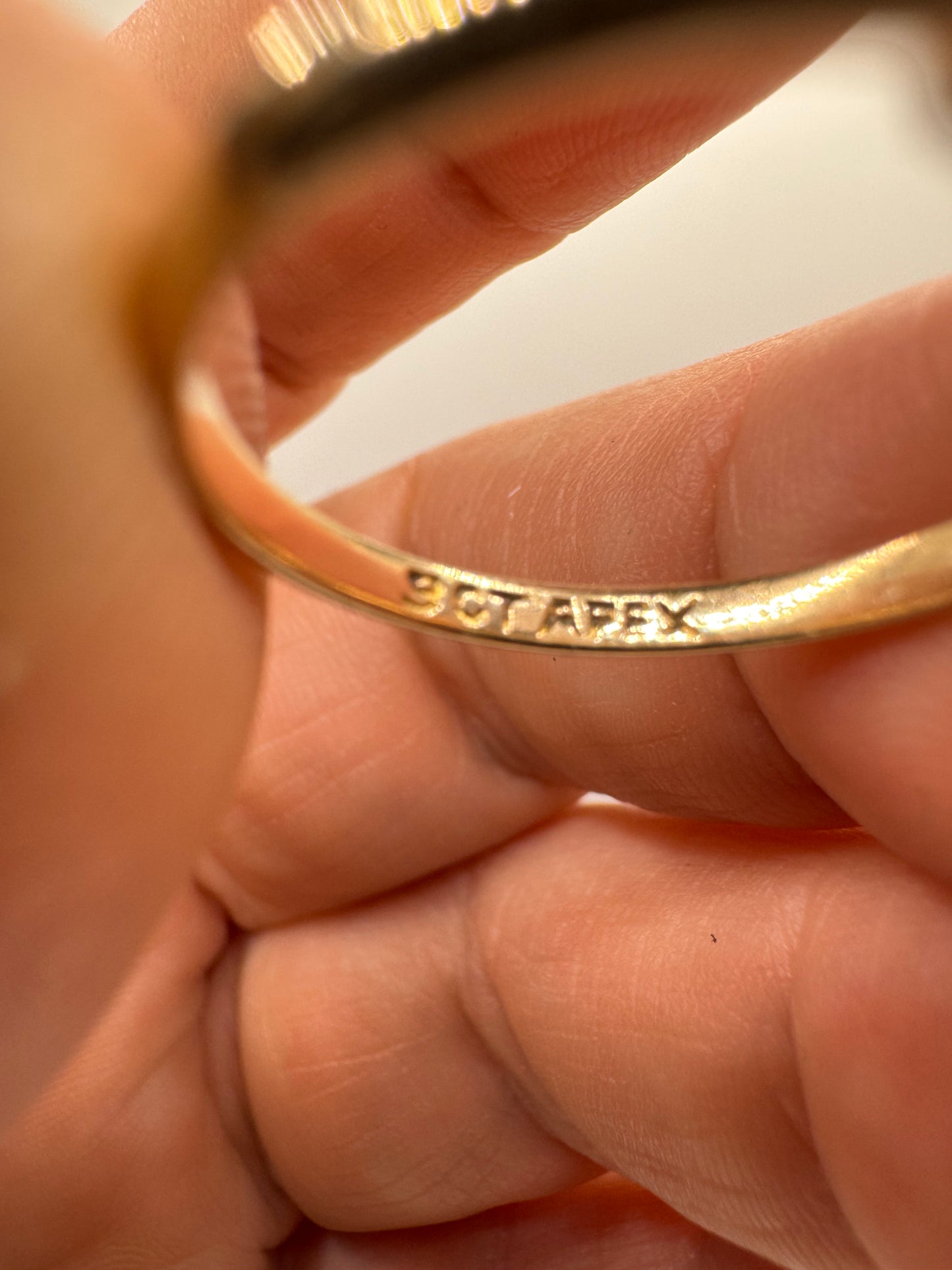 9ct APEX fine gold band